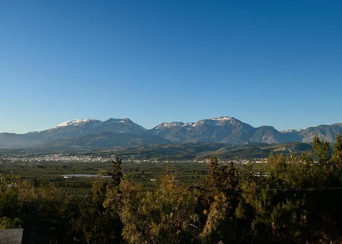 Aphrodite Mountain View