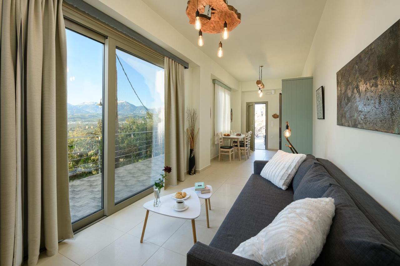 Aphrodite Mountain View Apartment