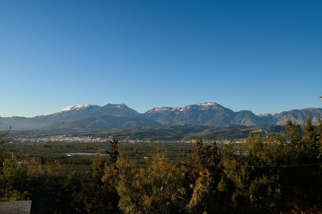 Aphrodite Mountain View דירה *